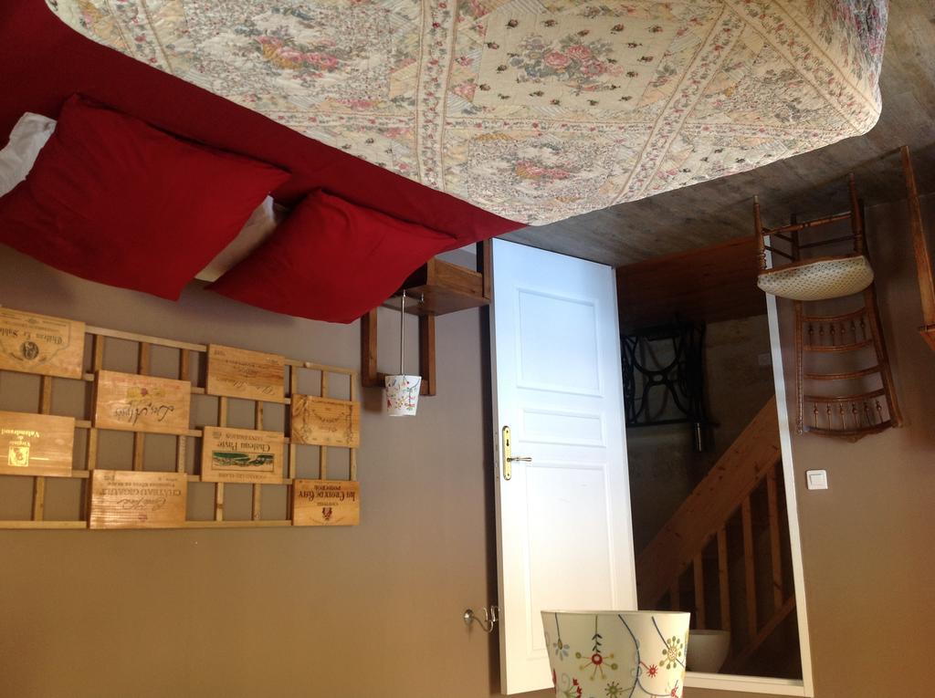 Hotel La Petite Madeleine Castillon-la-Bataille Pokój zdjęcie