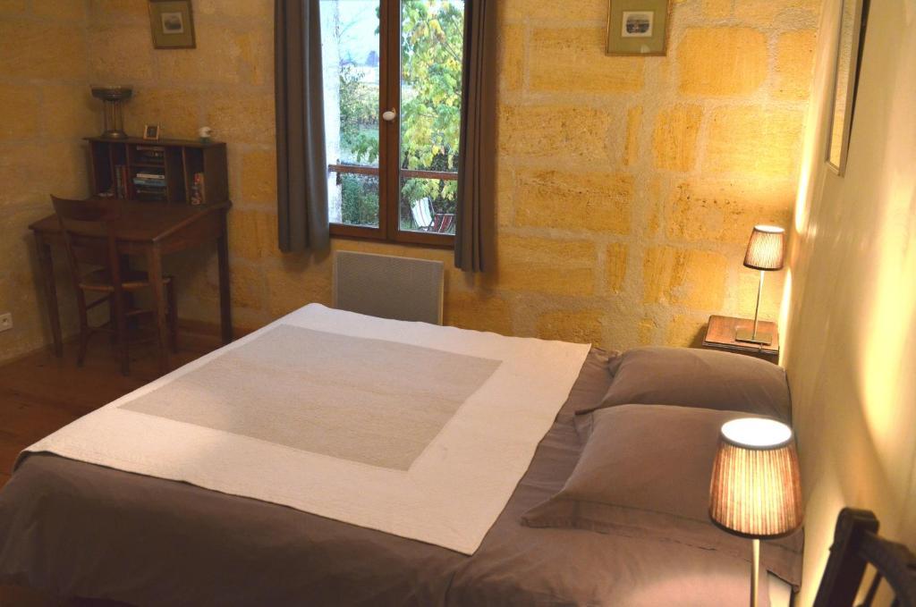 Hotel La Petite Madeleine Castillon-la-Bataille Pokój zdjęcie
